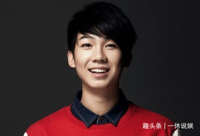 白举纲公开承认结婚，女子是圈外人，曾在节目中说婚姻幸福