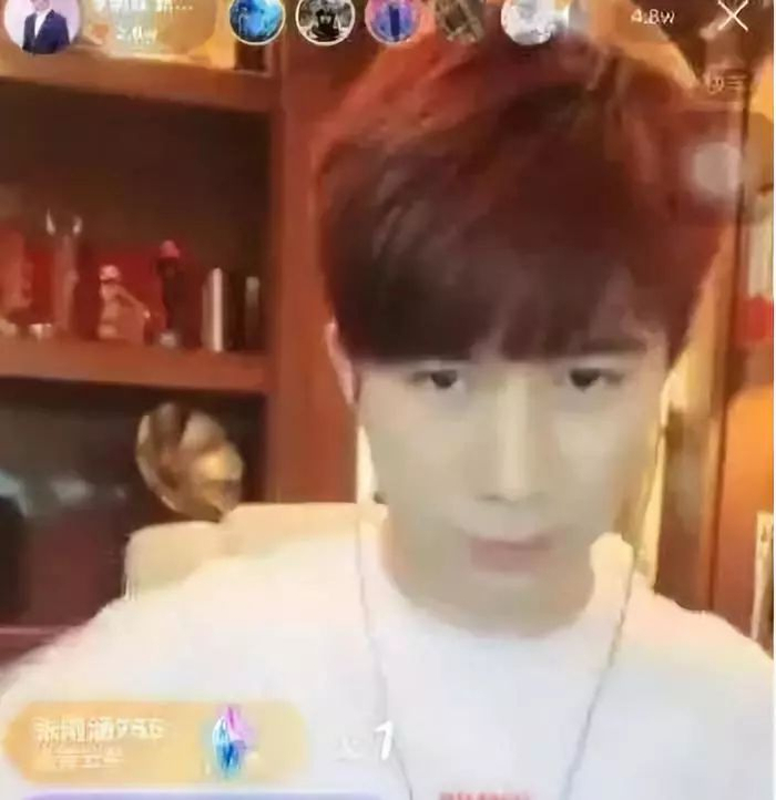 李明霖和网红撕逼3个月,想过娱乐圈会怎么看他弟弟李宏毅吗?